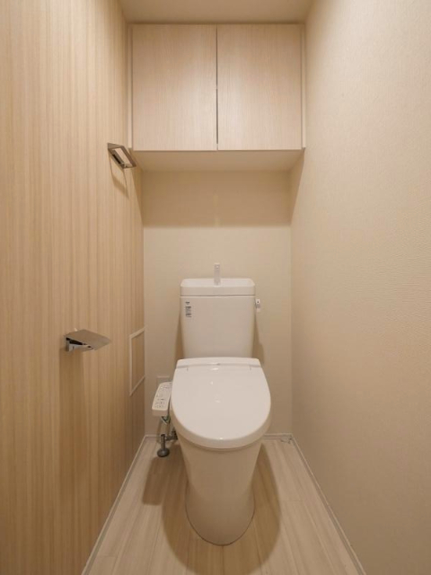 トイレ　同タイプ部屋　参考写真です