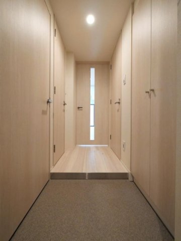 玄関　同タイプ部屋　参考写真です