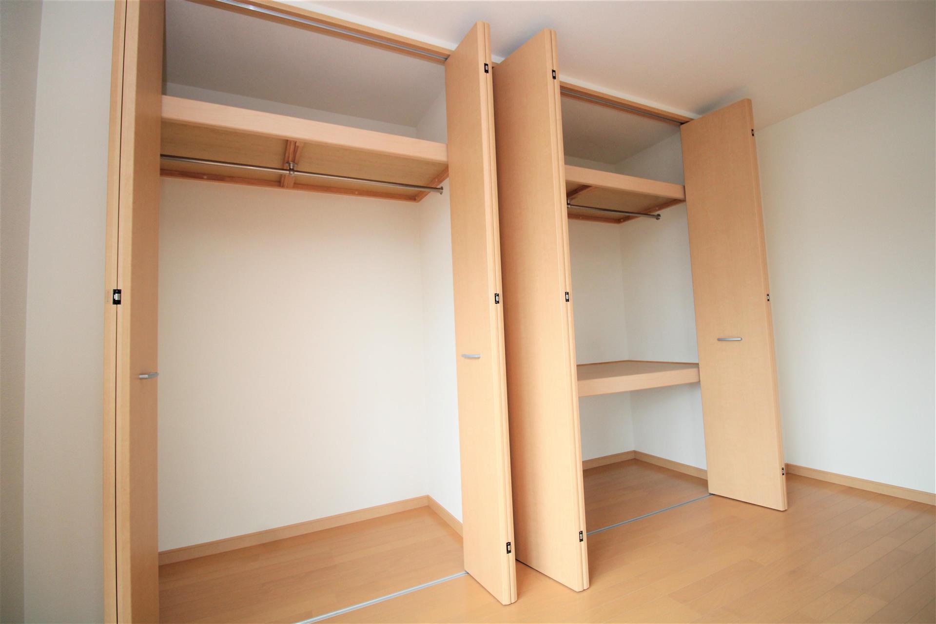収納　洋室（南）収納※実部屋は反転