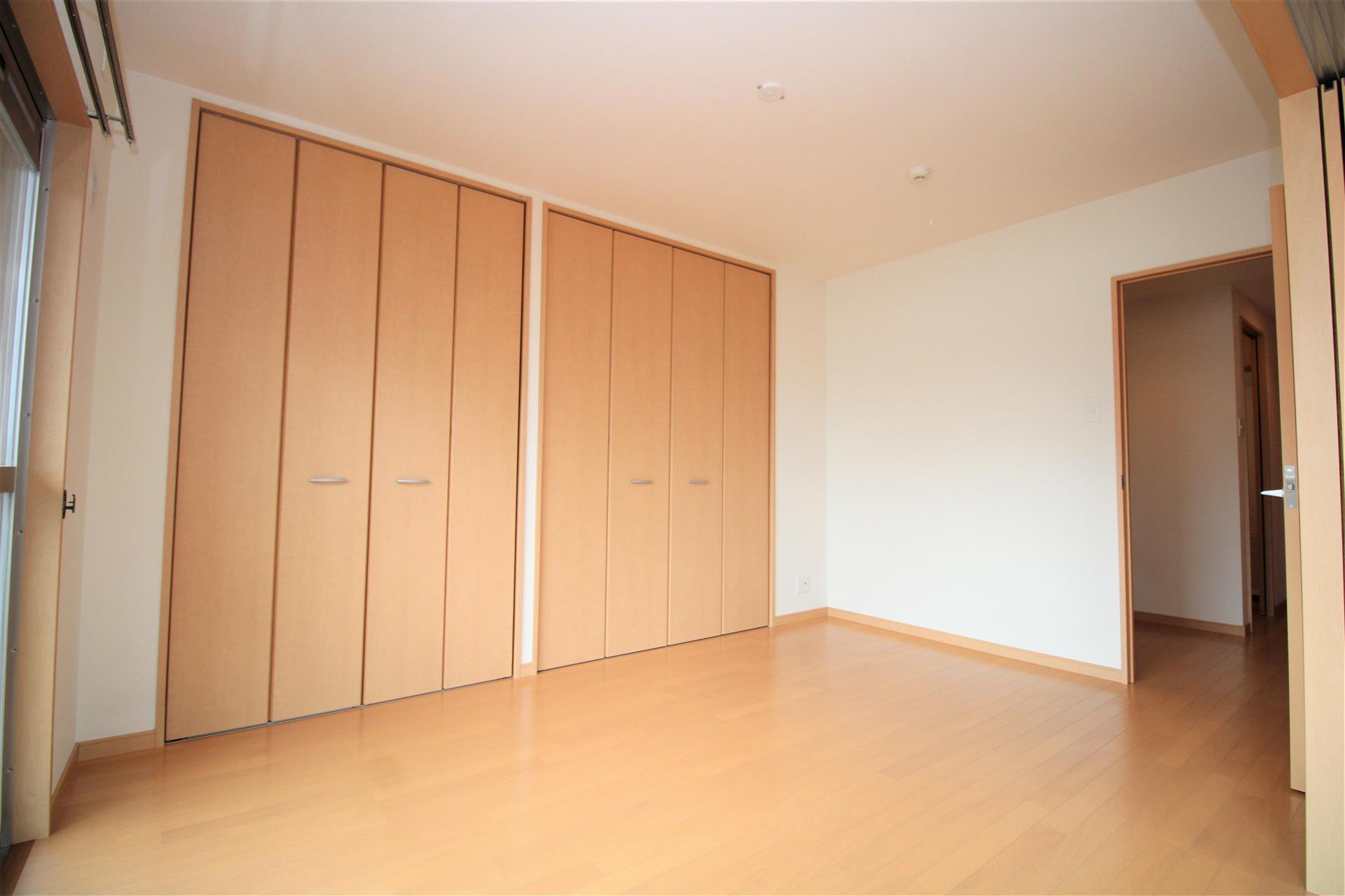 その他部屋・スペース　洋室（南）※実部屋は反転