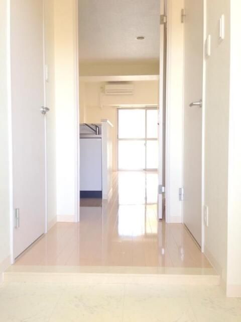 玄関　シンプルで使いやすい玄関です