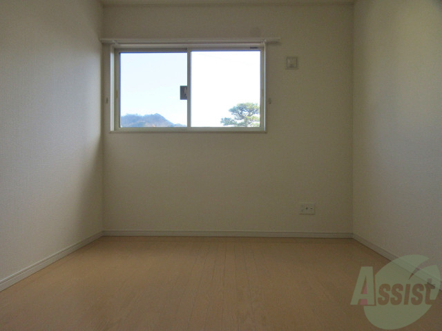 その他部屋・スペース　こちらは洋室を撮影しました。寝室にしましょう。