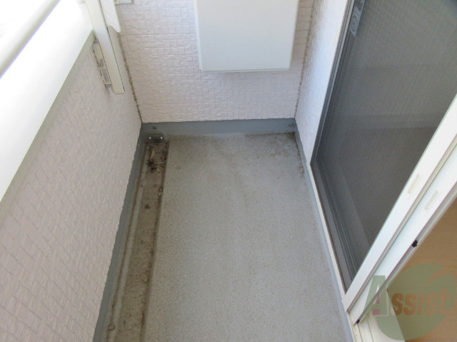 バルコニー　洗濯物がたくさん干せるバルコニーで嬉しいですね。