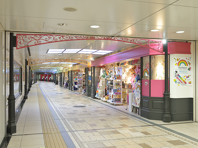 ショッピングセンター　エチカ池袋（ショッピングセンター）まで506m