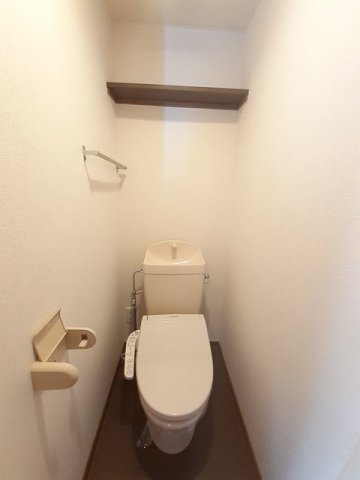 トイレ　シンプルで使いやすいトイレです