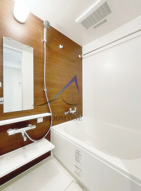 バス・シャワールーム　お風呂です。