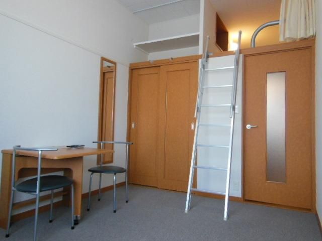 その他部屋・スペース　洋室６帖