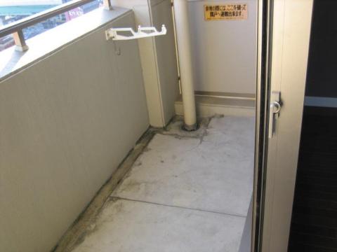 バルコニー　ベランダ