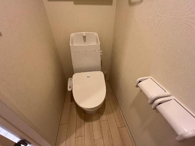 トイレ　シャワー付トイレ（イメージ）