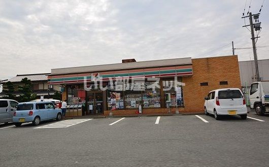 コンビニ　セブンイレブン 福岡三輪中央店（コンビニ）まで1175m
