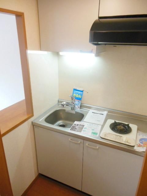 キッチン　～１口ガスコンロ設置済みで自炊頑張りましょ～