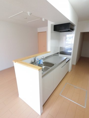 キッチン　※類似タイプの写真です