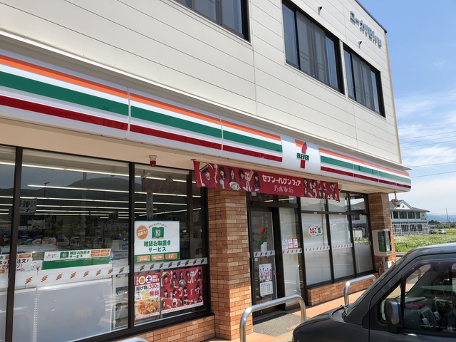 コンビニ　セブンイレブン上越高田インター店（コンビニ）まで2421m