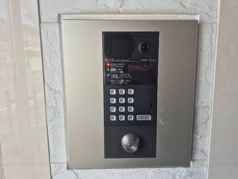 エントランス　エントランス