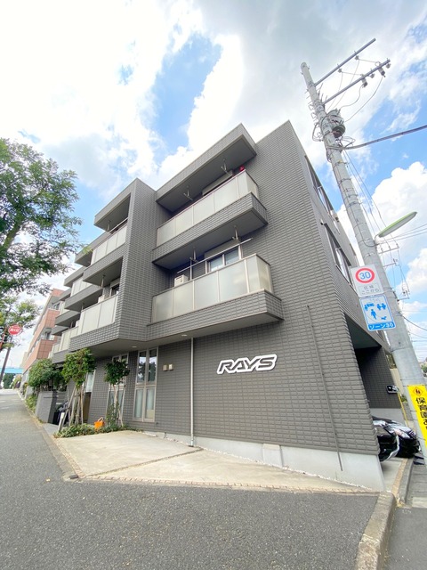 建物外観　★物件現地や最寄り駅等でのお待ち合わせでご案内が可能です★