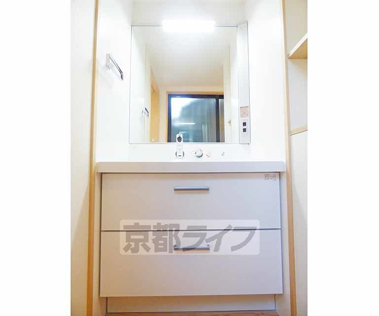 洗面設備　洗面所です。