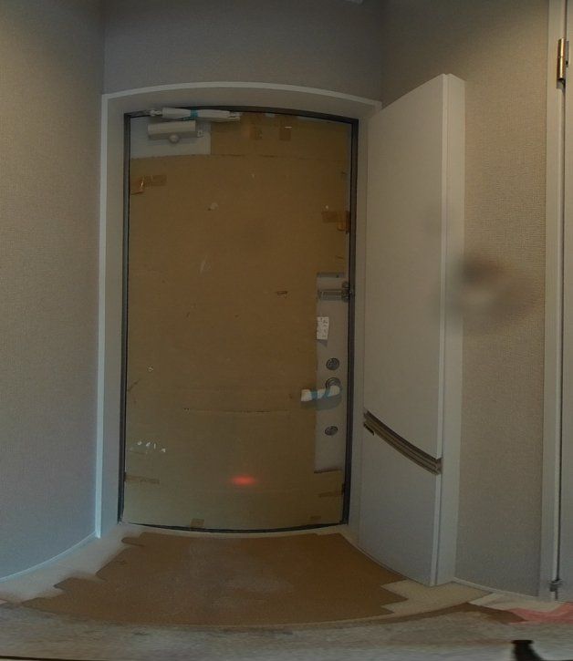 玄関　建築施工時のお写真です。