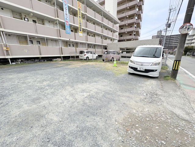 駐車場　参考写真になりますのでご承知おき下さい