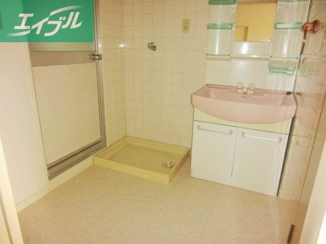 洗面設備　シャンプードレッサー