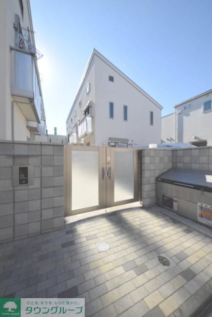 エントランス　★閑静な住宅街★