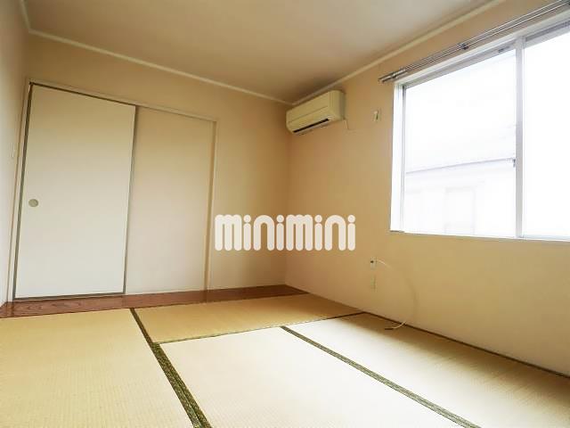 居室・リビング　６帖の明るい和室です！