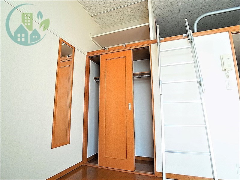 収納　レオパレスムーランルージュ（家具・家電付、仲介手数料不要）