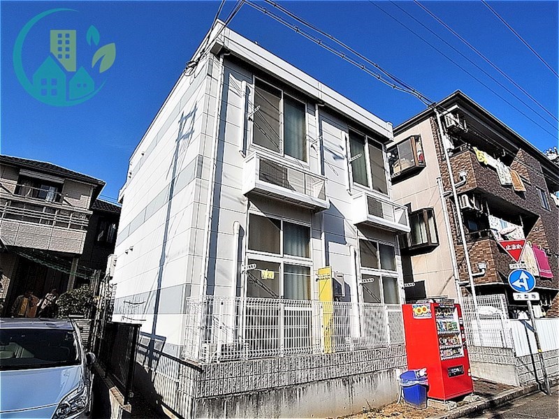 建物外観　レオパレスムーランルージュ（家具・家電付、仲介手数料不要）