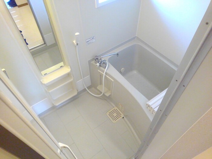 バス・シャワールーム　浴室