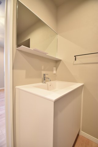 洗面設備　※参考写真