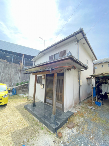 ドラックストア　ドラッグセガミ焼山店（ドラッグストア）まで1314m