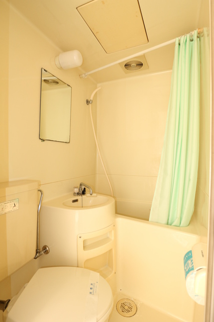 バス・シャワールーム　バス