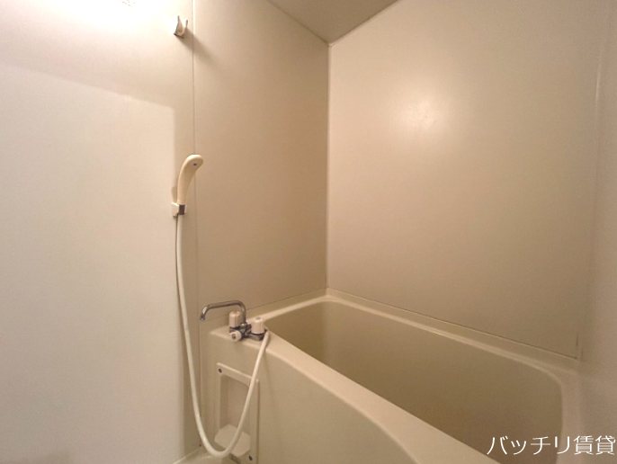 バス・シャワールーム　※同型タイプ写真の為、現状優先。初期費用分割可能