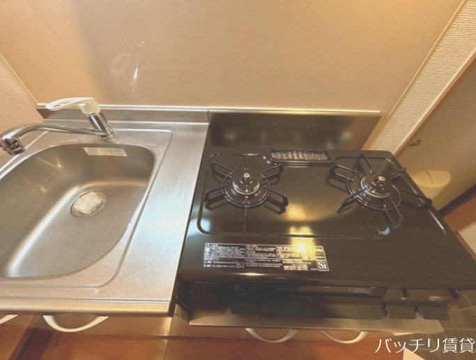 キッチン　※同型タイプ写真の為、現状優先。初期費用分割可能