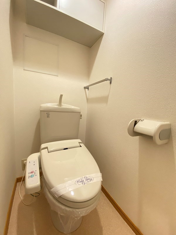 トイレ　当物件の参考写真です。(同物件別部屋)