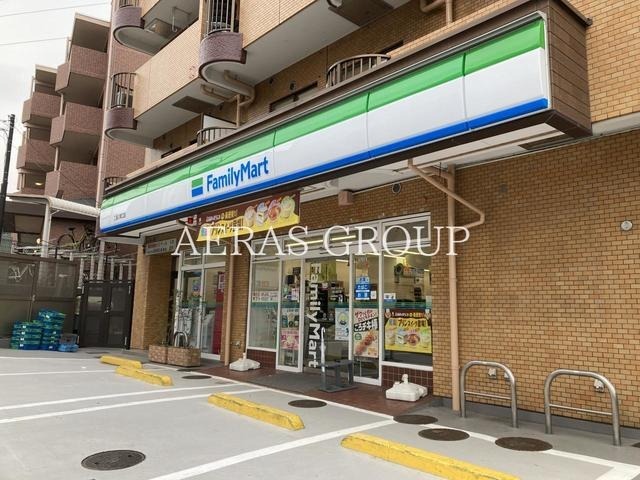 コンビニ　ファミリーマート 二俣川南口店（コンビニ）まで611m