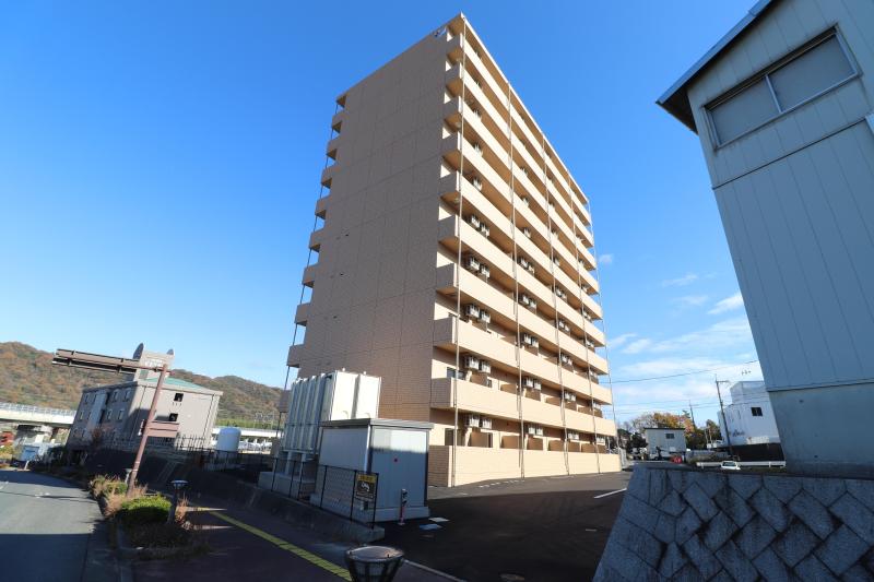 建物外観　ダンデライオン　建物外観