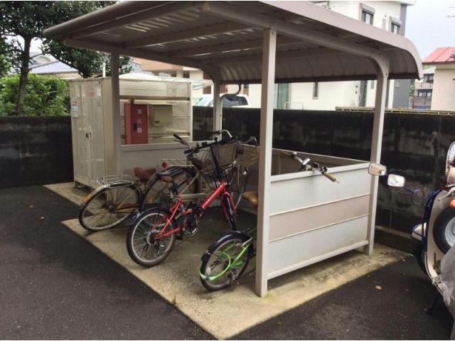 駐車場　駐車場