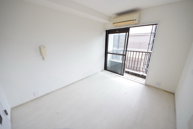 居室・リビング　～家具の配置どうしようかなー～別号室参考写真～