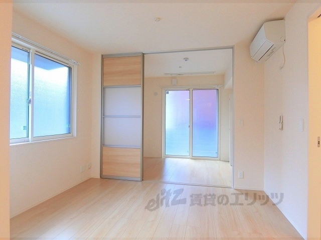 居室・リビング　洋室