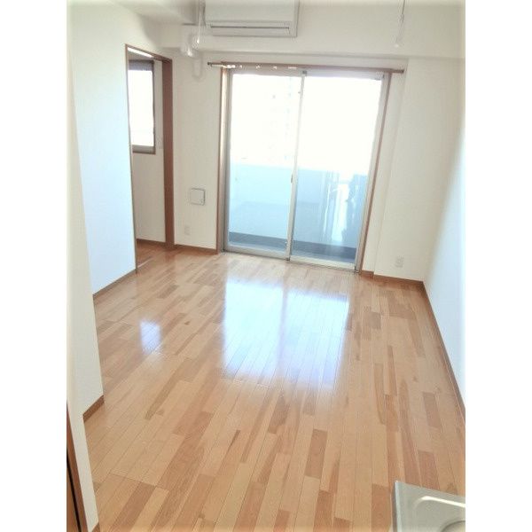 居室・リビング　メゾンTADO　荒川区西日暮里5