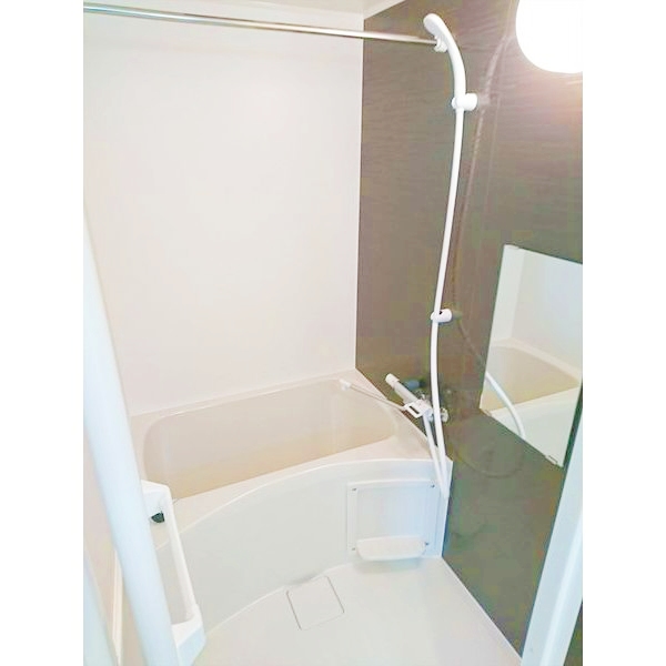 バス・シャワールーム　おしゃれな浴室でリラックス出来ます♪