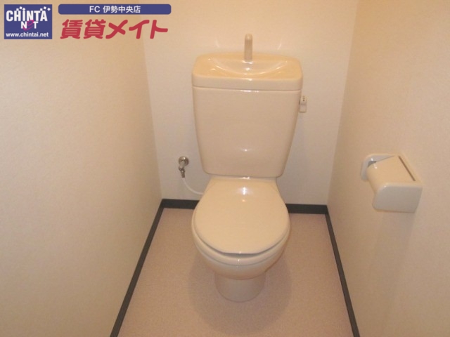 トイレ　同型参考写真