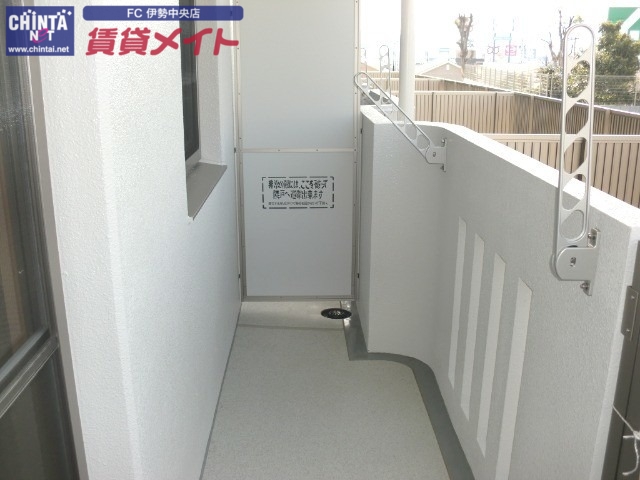 バルコニー　同型参考写真