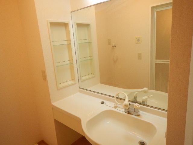 洗面設備　洗髪洗面化粧台