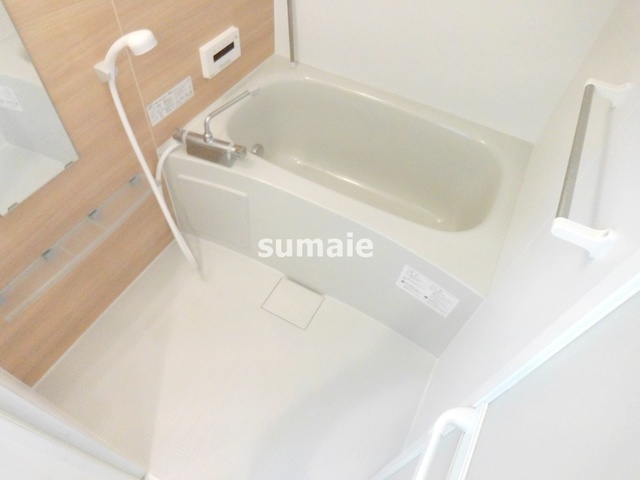 バス・シャワールーム　バスルームです♪