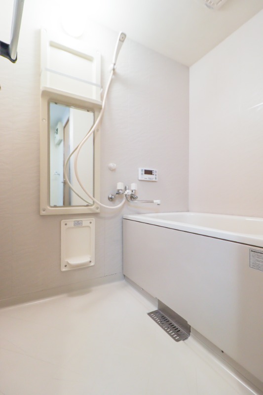 バス・シャワールーム　図面と現状に相違がある場合には現状を優先