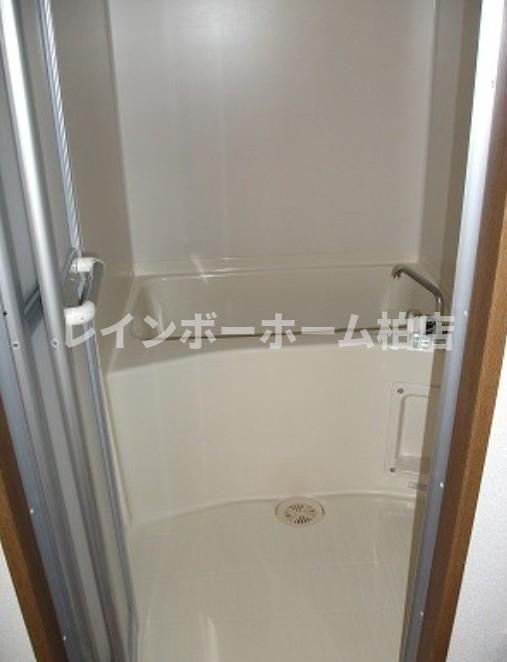 バス・シャワールーム　日々の疲れを癒すお風呂付です