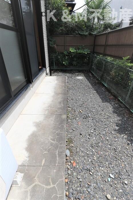 庭　たまにはお庭で休日を過ごしてみるのもよいかもしれません