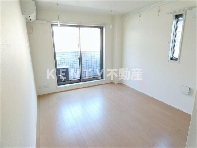 居室・リビング　ゆったりとした居間です