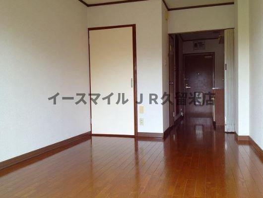 居室・リビング　ゆったりとした居間です